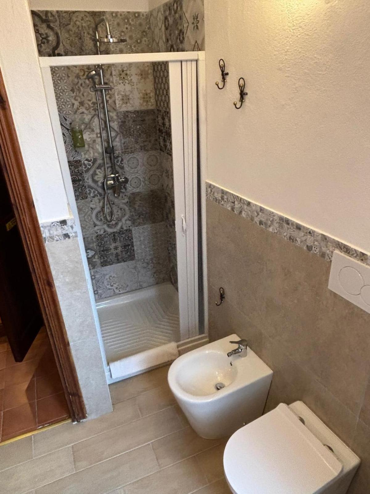 B&B Casa Doria Кастельсардо Экстерьер фото
